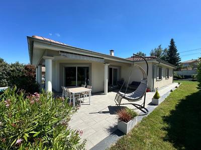 Maison - 130 m² - 5 pièces