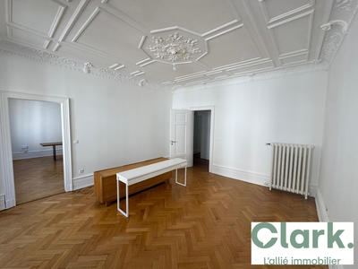 Appartement - 94 m² - 3 pièces