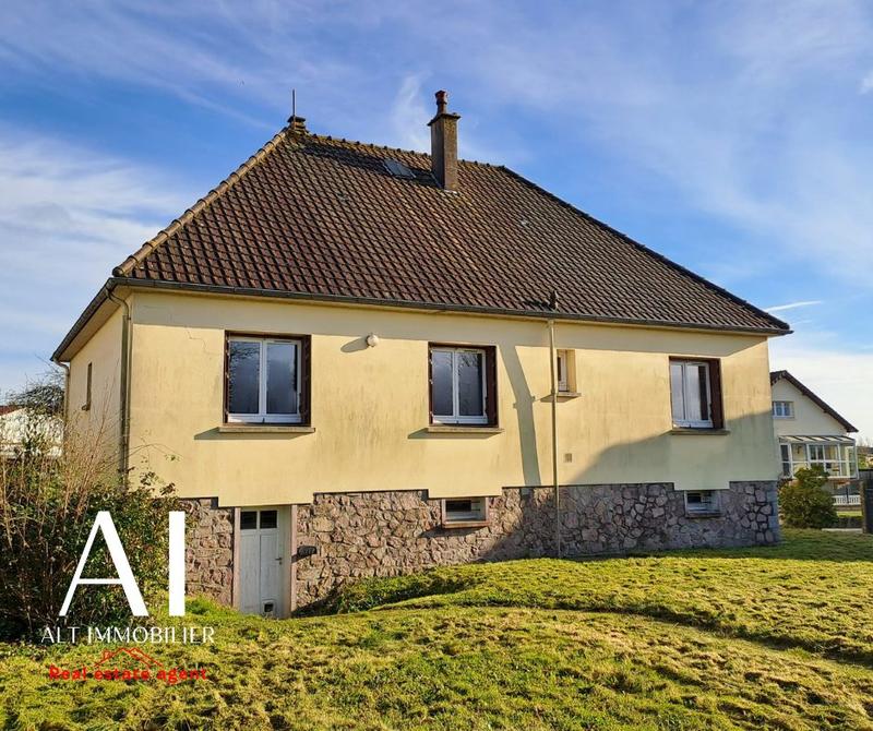 Maison - 93 m² - 4 pièces