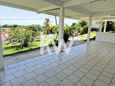 Maison - 115 m² - 4 pièces