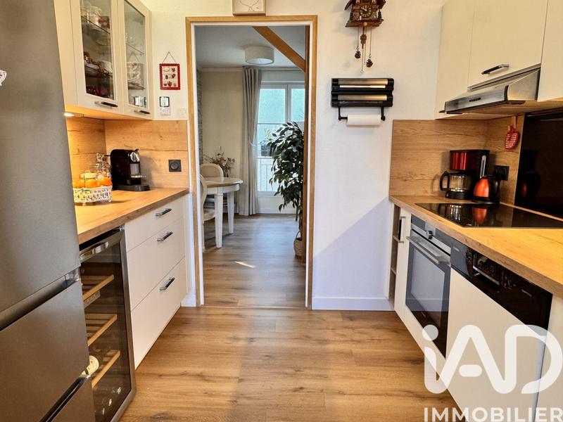 Appartement - 96 m² - 5 pièces