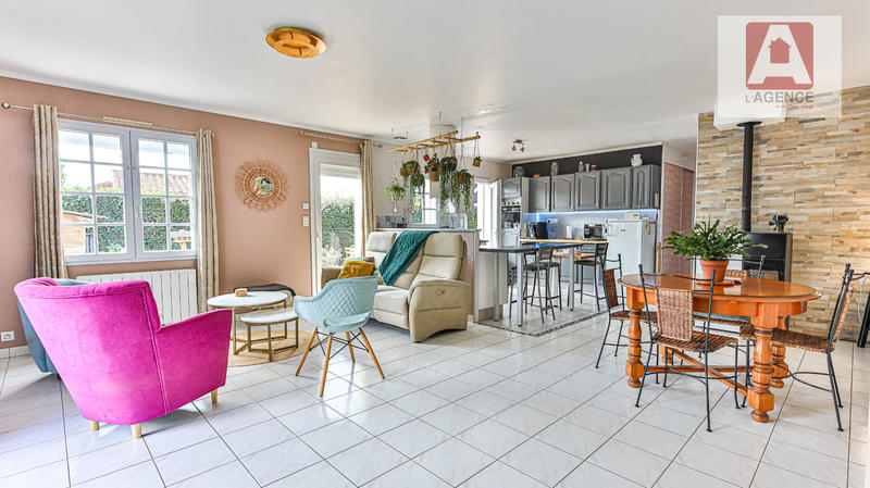 Maison - 90 m² - 3 pièces