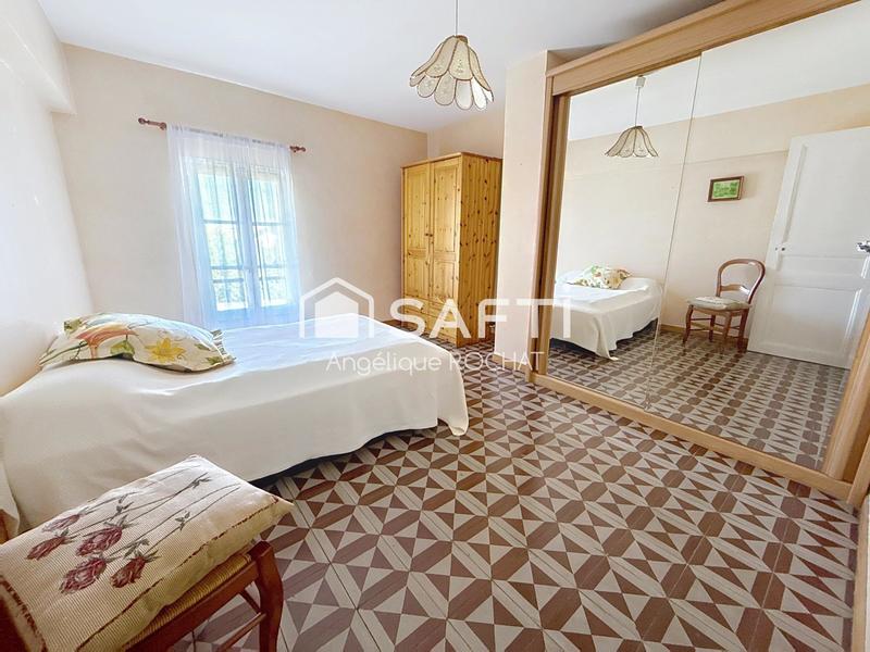 Maison - 167 m² - 7 pièces