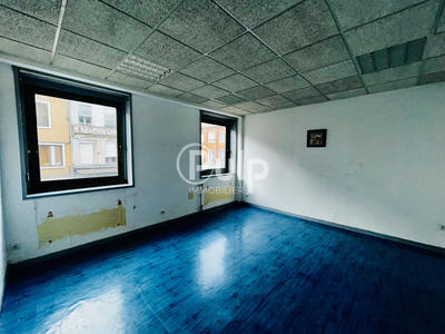 Immeuble - 330 m² - 11 pièces