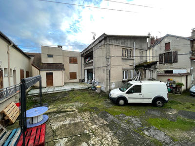 Maison ancienne - 347 m²