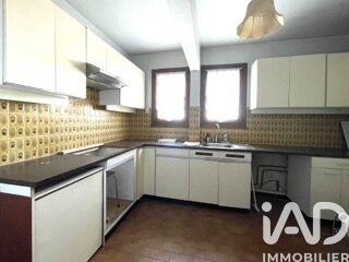 Appartement - 90 m² - 5 pièces