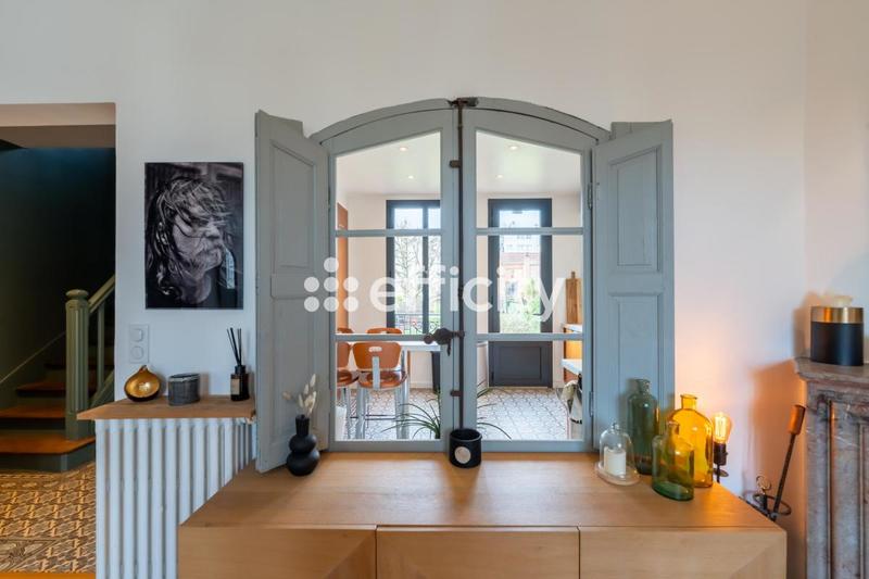 Maison - 175 m² - 7 pièces