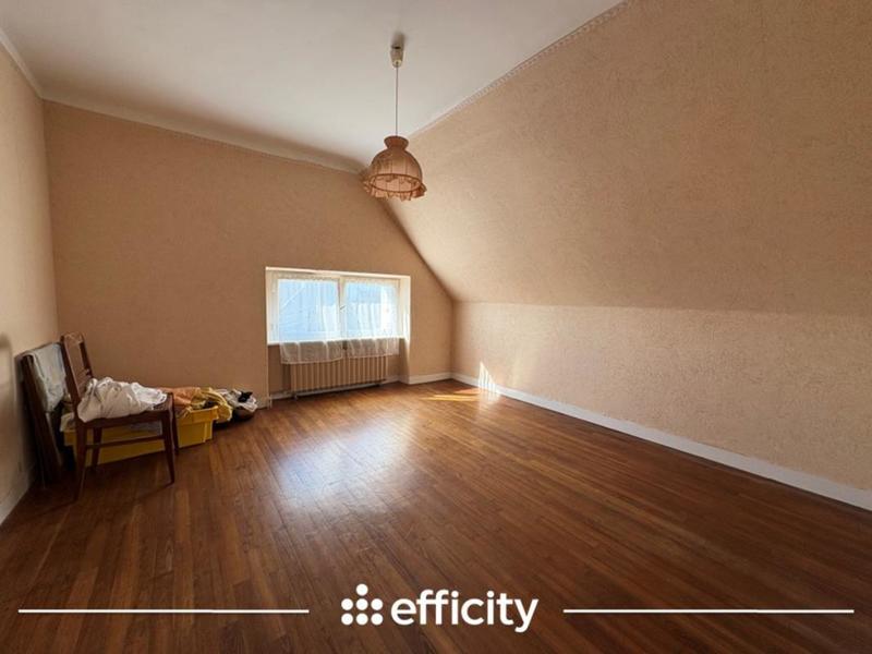 Maison - 117 m² - 7 pièces