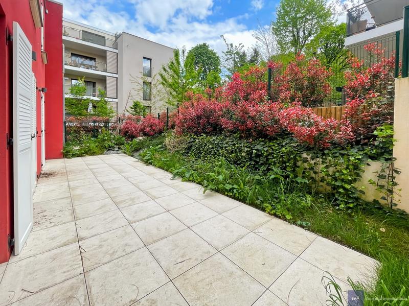 Appartement - 160 m² - 6 pièces