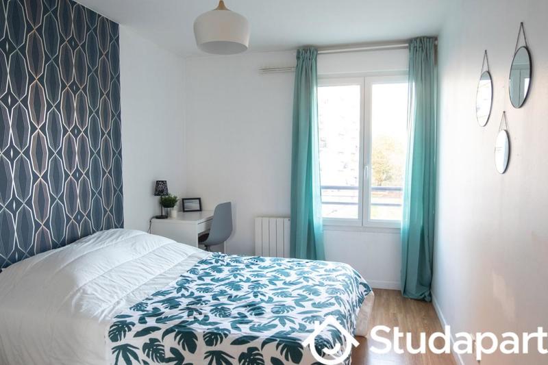 Chambre - 12 m² - 1 pièce