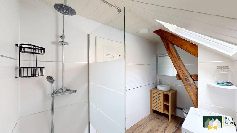 Maison - 104 m² - 4 pièces