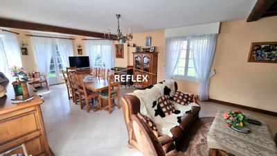 Maison - 147 m² - 5 pièces