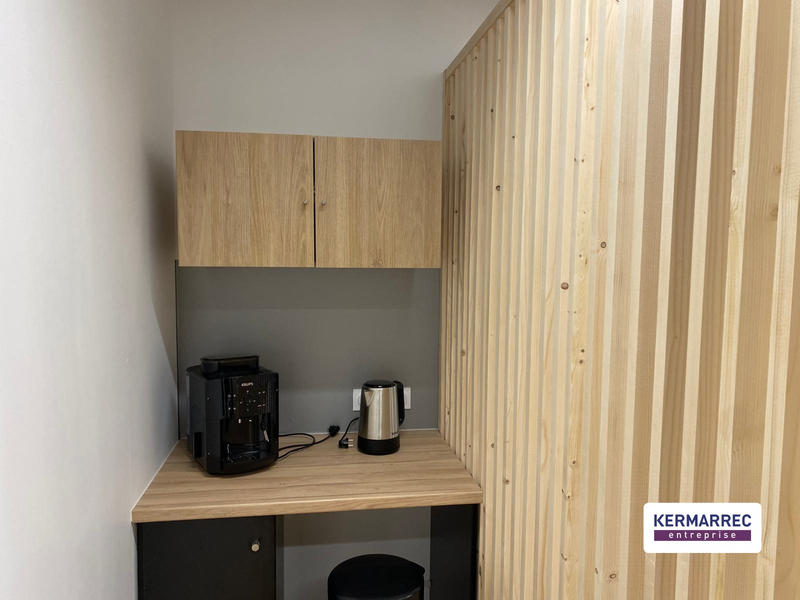 Local commercial - 244 m²