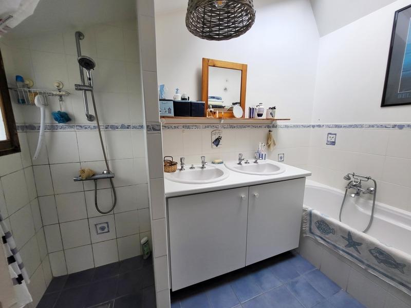 Maison - 65 m² - 5 pièces