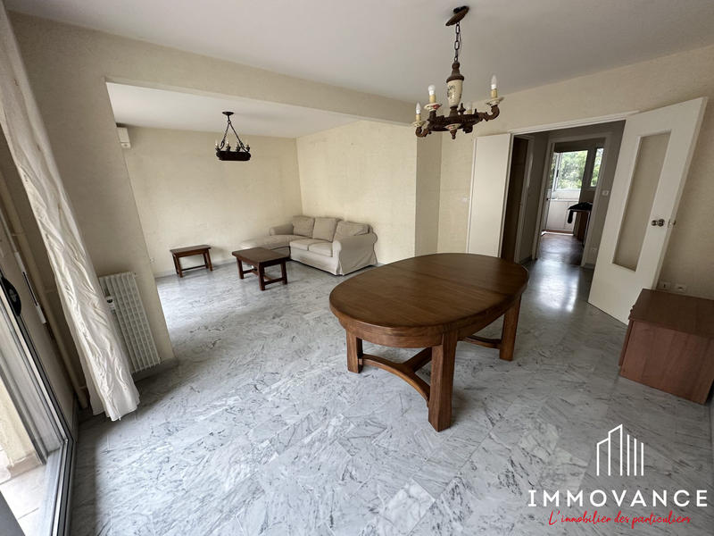 Appartement - 87 m² - 4 pièces