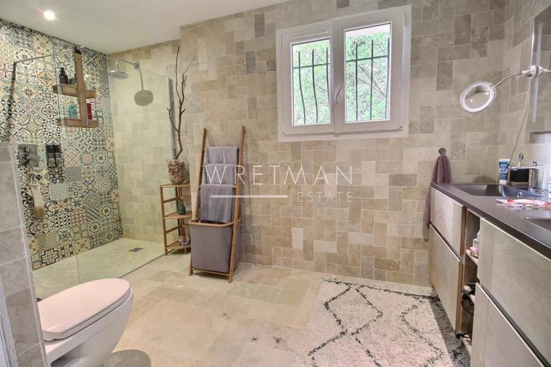 Villa - 190 m² - 7 pièces