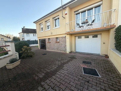 Maison - 67 m² - 3 pièces
