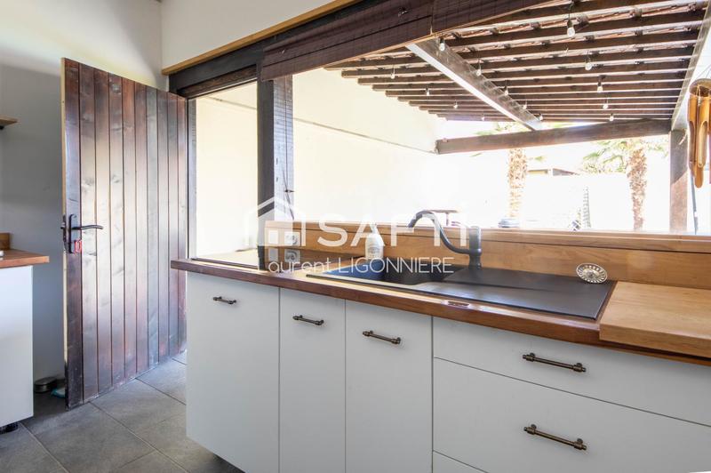 Maison - 208 m² - 7 pièces