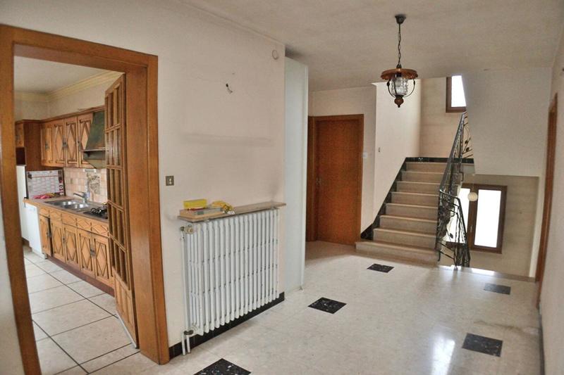 Maison - 209 m² - 10 pièces