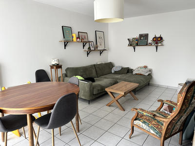 Appartement - 84 m² - 3 pièces