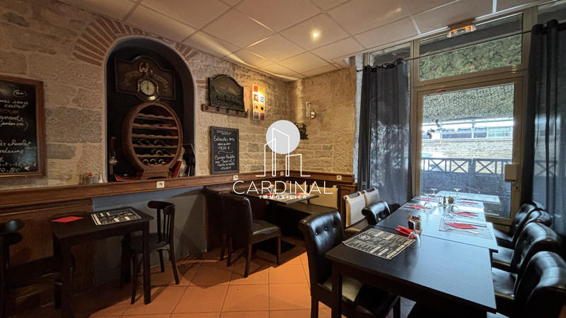 Local commercial - 117 m² - 4 pièces