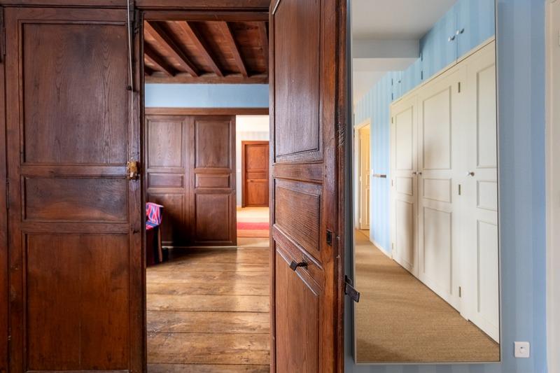 Propriété - 450 m² - 8 pièces