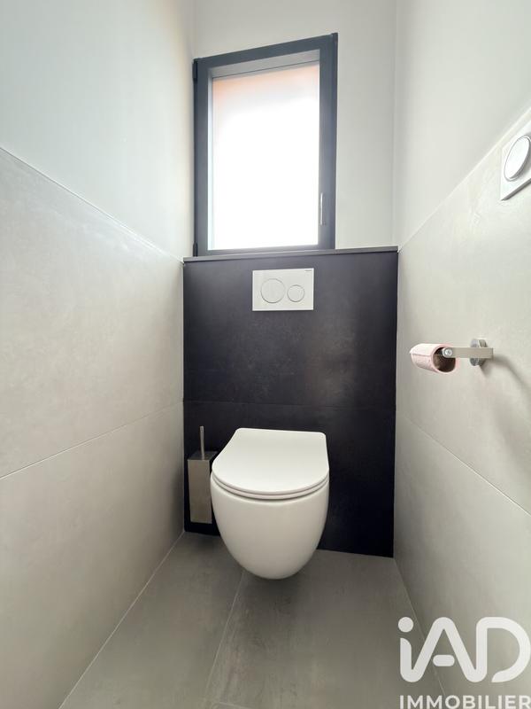 Maison - 105 m² - 4 pièces