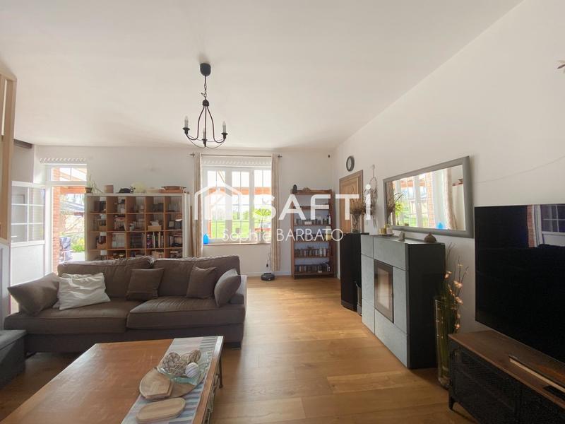 Maison - 199 m² - 7 pièces