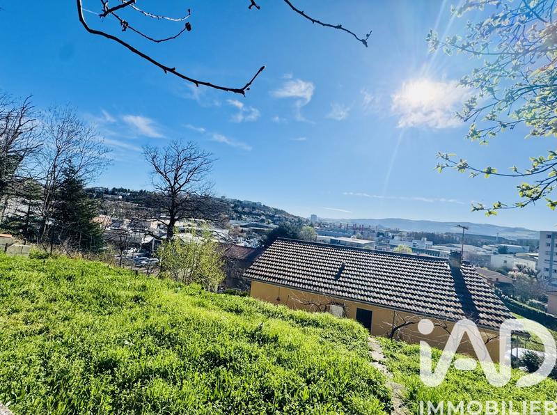 Maison - 134 m² - 6 pièces