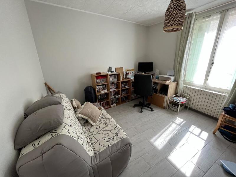 Maison - 96 m² - 4 pièces