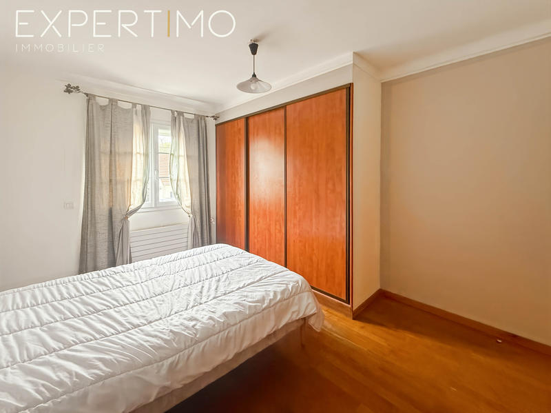 Maison - 106 m² - 6 pièces