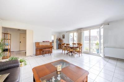 Appartement - 101 m² - 4 pièces