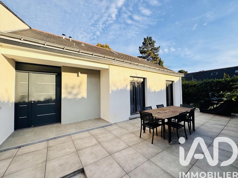 Maison - 104 m² - 6 pièces