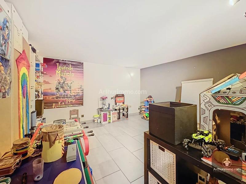 Maison - 195 m² - 6 pièces