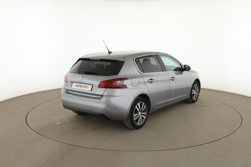 Peugeot 308 1.2 PureTech Allure 130 ch