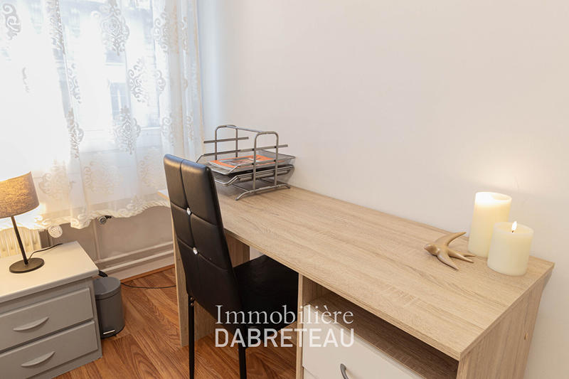 Chambre - 84 m² - 4 pièces