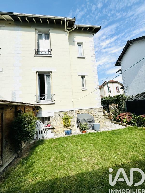 Maison de ville - 85 m² - 4 pièces