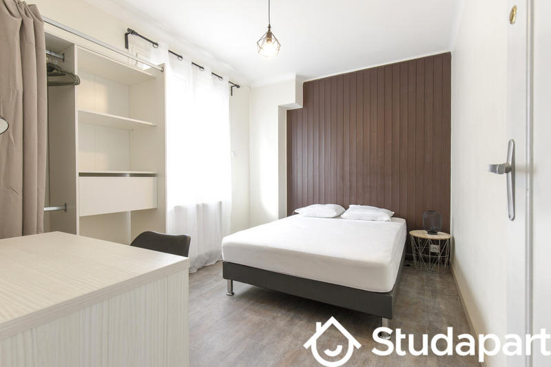 Chambre - 9 m² - 1 pièce