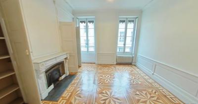 Appartement - 72 m² - 3 pièces