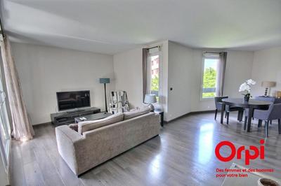 Appartement - 81 m² - 4 pièces