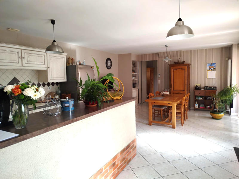 Maison - 166 m² - 5 pièces