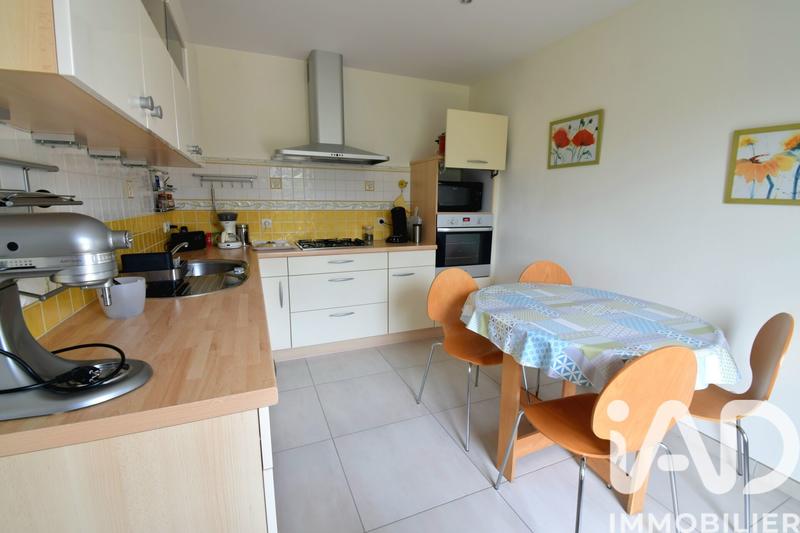 Maison - 95 m² - 5 pièces