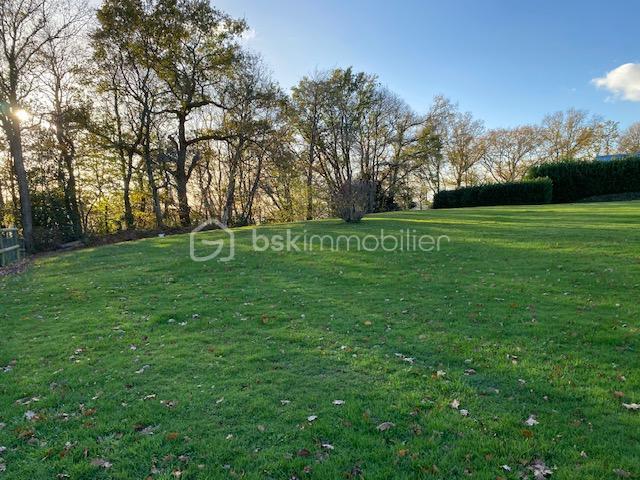 Maison - 262 m² - 8 pièces