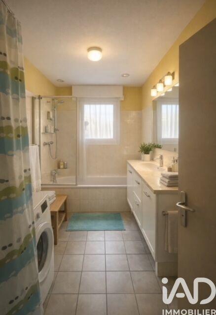 Maison - 189 m² - 10 pièces