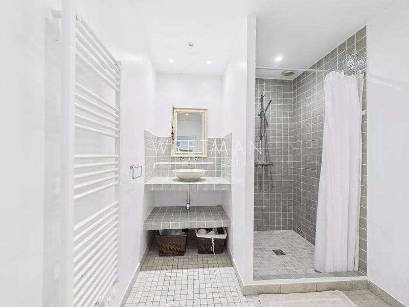 Maison - 141 m² - 5 pièces