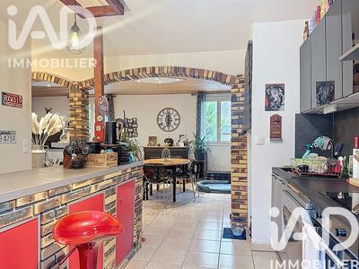 Maison - 100 m² - 6 pièces