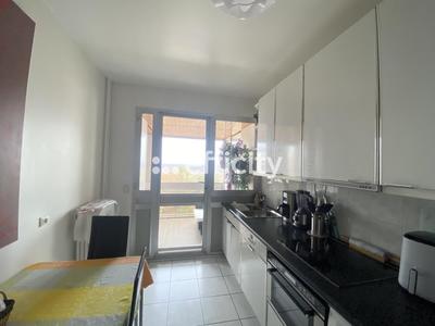 Appartement - 111 m² - 4 pièces