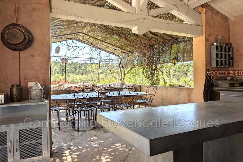 Maison - 499 m² - 8 pièces