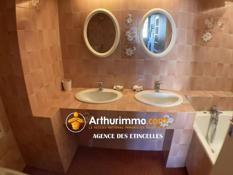 Maison - 117 m² - 4 pièces