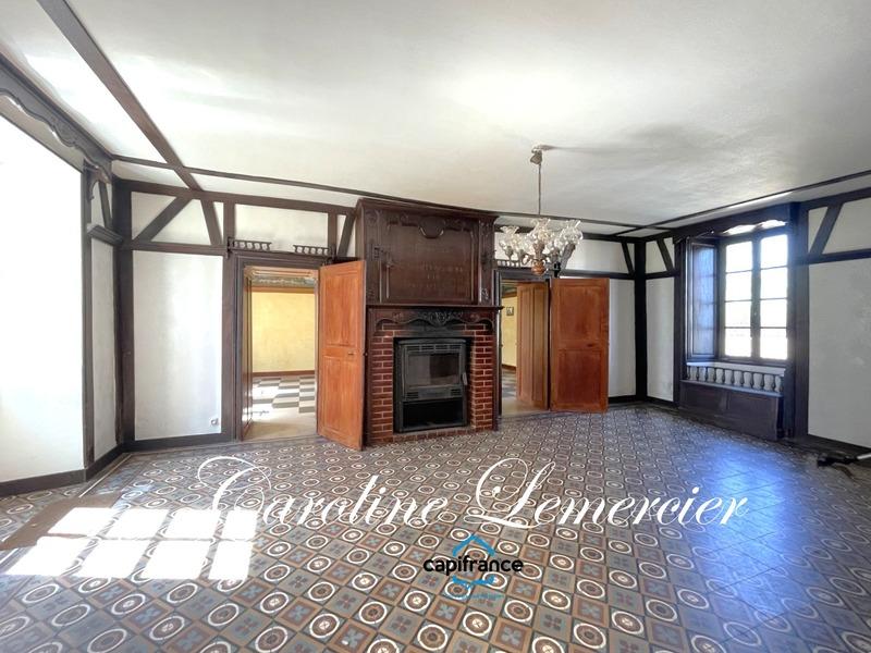 Maison - 245 m² - 8 pièces